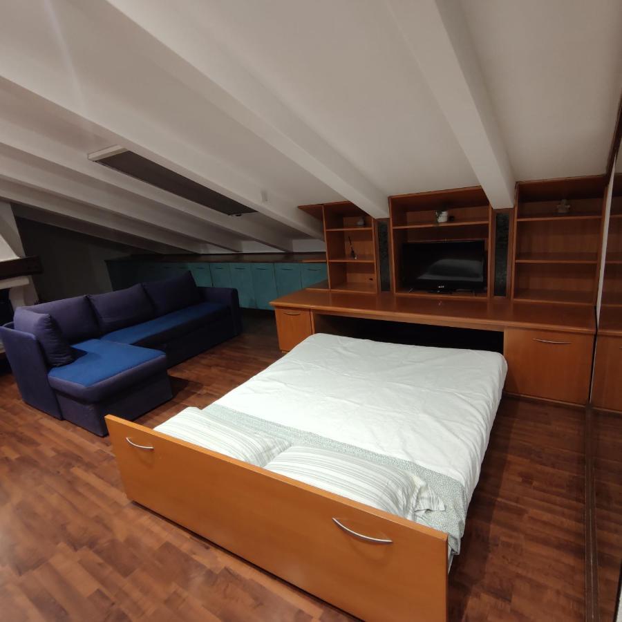 Loft Mansardato Monza Extérieur photo